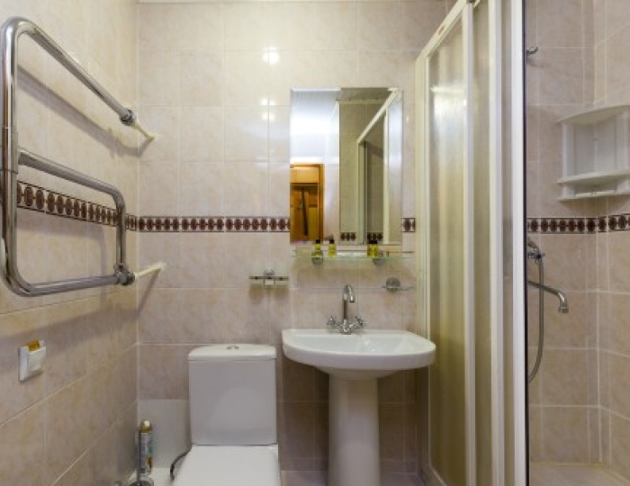 1 категория 2-местный 1-комнатный 1 категории корпус  Б с балконом (1К2м1кБб) - Санаторий «Родник» Пятигорск