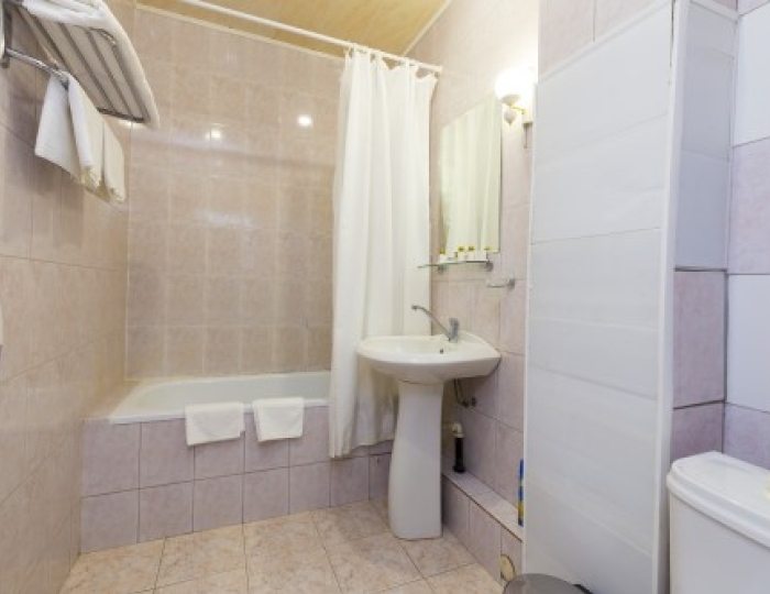 1 категория 2-местный 2 комнатный 1 категории корпус 4 (1К2м2к4) - Санаторий «Родник» Пятигорск