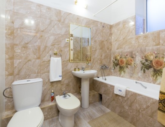 Джуниор сюит 2-местный 2комнатный Джуниор сюит корпус В (ДС2м2кВ) - Санаторий «Родник» Пятигорск